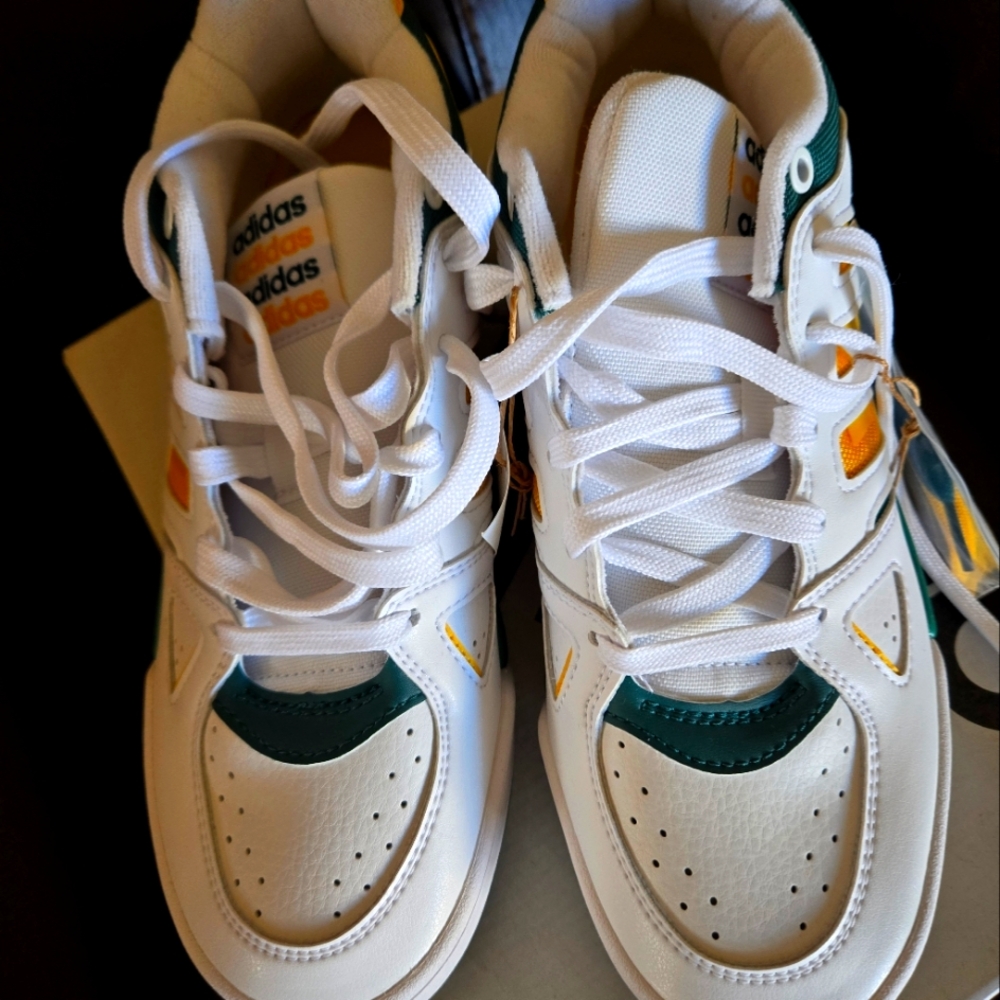 ADIDAS, Mid City low